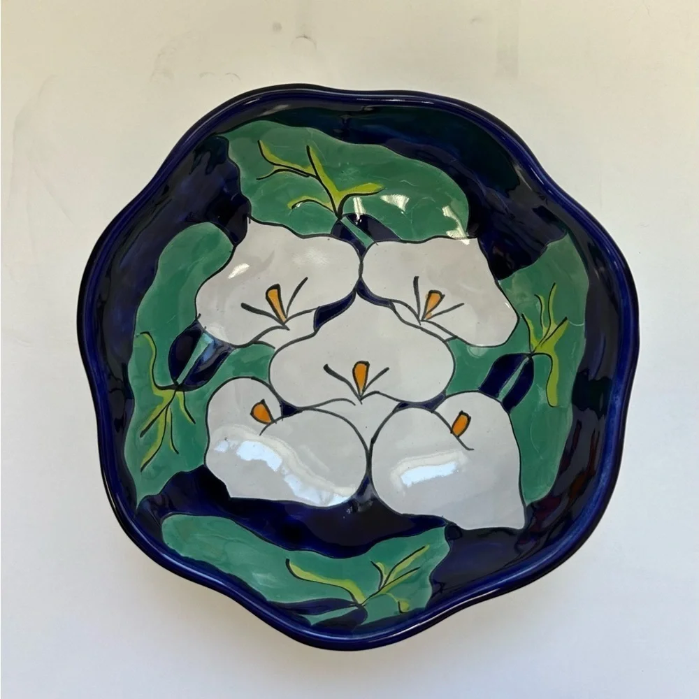 Talavera/Calla Lily’s/ Pottery Serving Bowl/Mexican hand painted/almost 10”